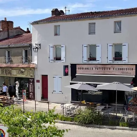 Plein De Charme Avec Terrasse Ensoleillee Appartement *